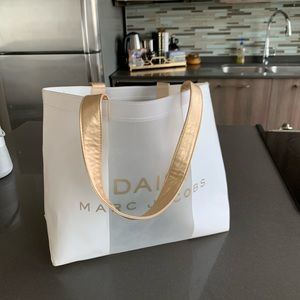 Daisy Marc Jacobs tote bag